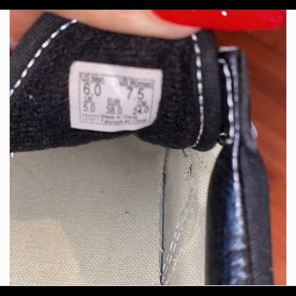 VANS OLD SKOOL - Picture 5 of 8